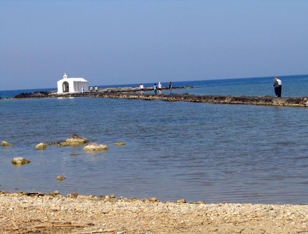 Exopoli Villa Pomegrante מראה חיצוני תמונה